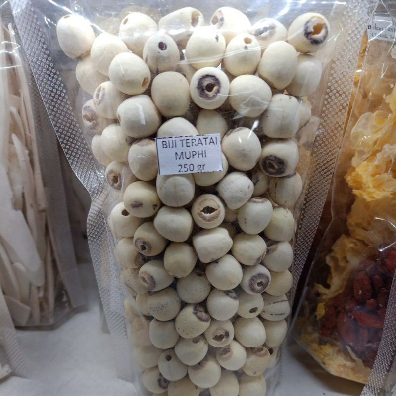 

[Herbal] 250gr Biji Teratai Muphi / Mophi /Mo Phi /Mu Phi/ Lian Zi / Lotus Seed