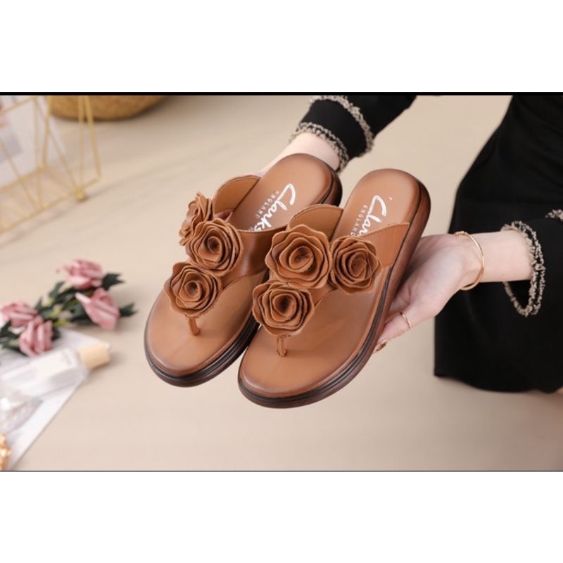 Sendal Clarks flowers kulit sapi asli 100%