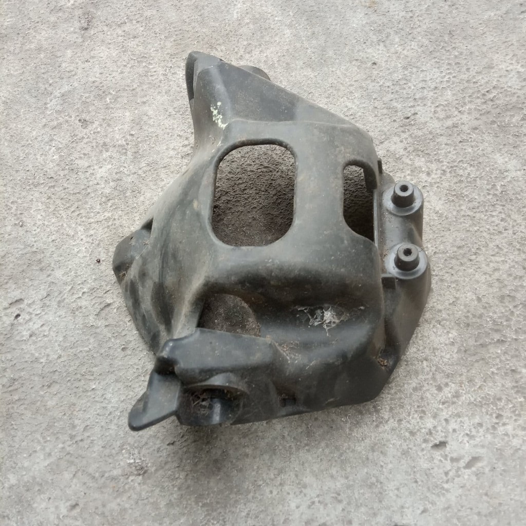 Batok lampu depan Yamaha Vixion 2010-2012 original copotan motor