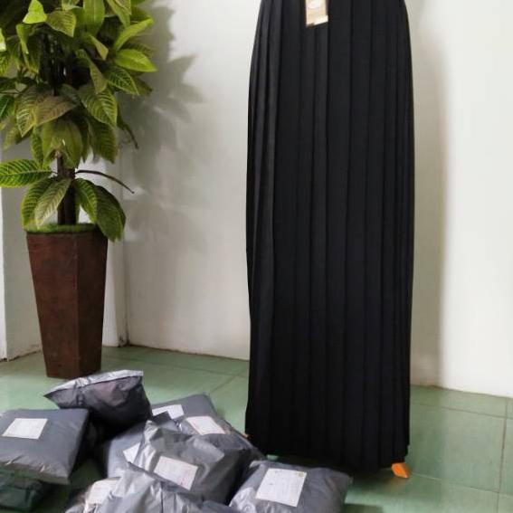 Terbagus.. Rok panjang pliskit rempel lurus ospek kuliah kerja kantor sekolah SMP SMA hitam putih na