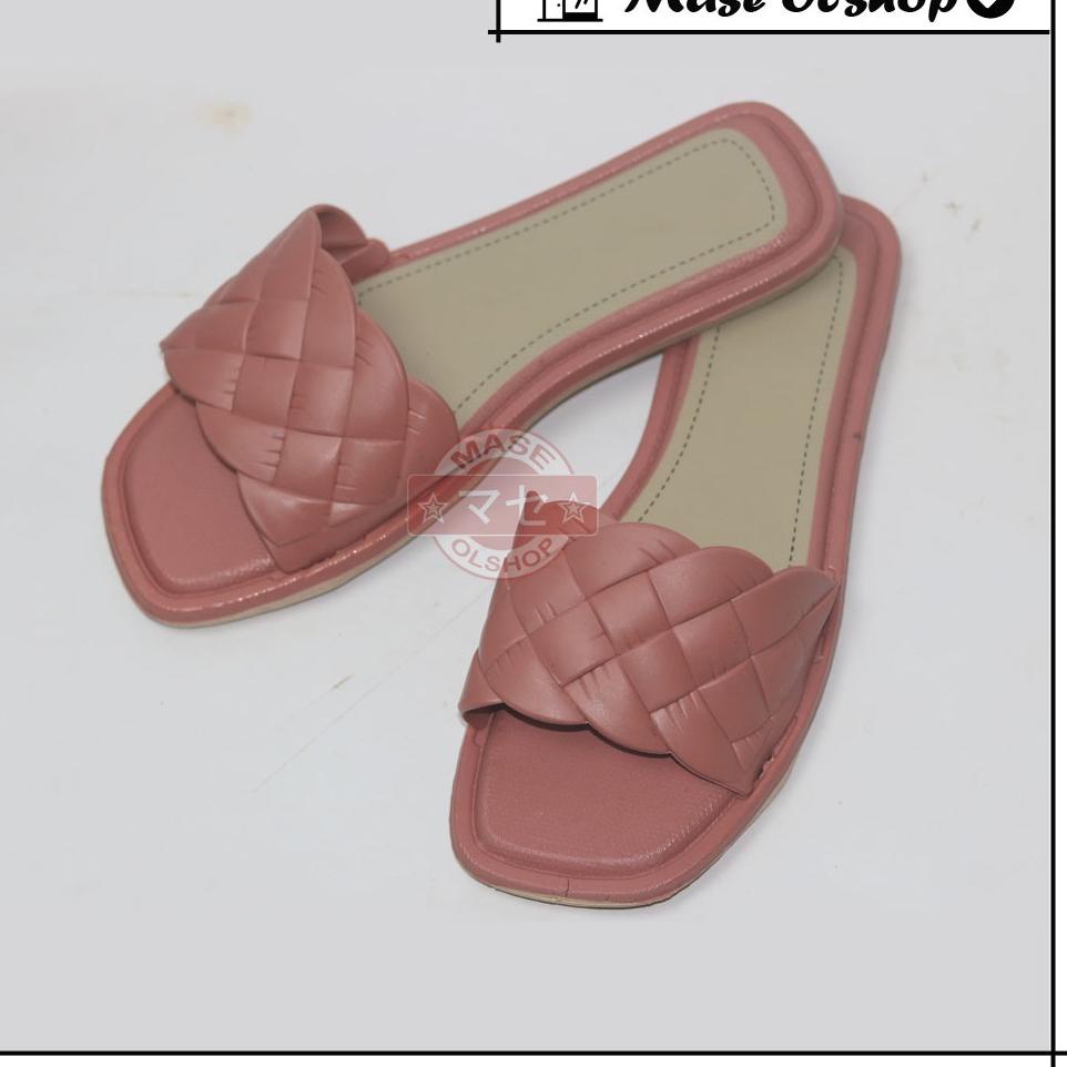 [NE.25Au22в] Sandal Slop Wanita Murah Bahan Karet Boloni Gisel