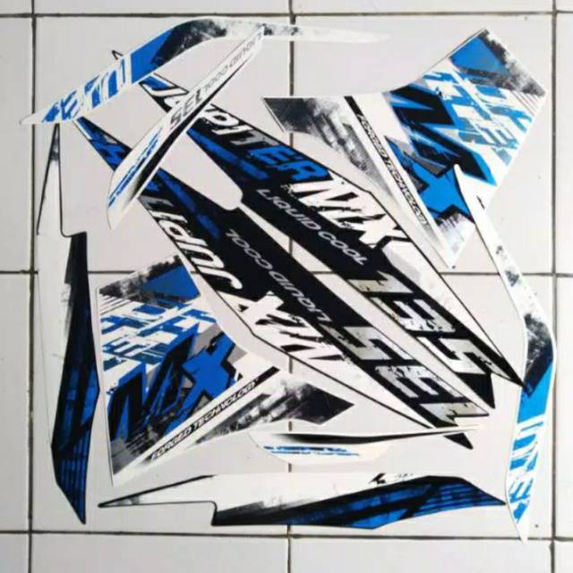 Striping bodi Jupiter MX 135