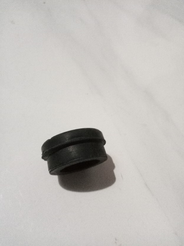Roda Besi Biasa Cor 8cm Siku (v)