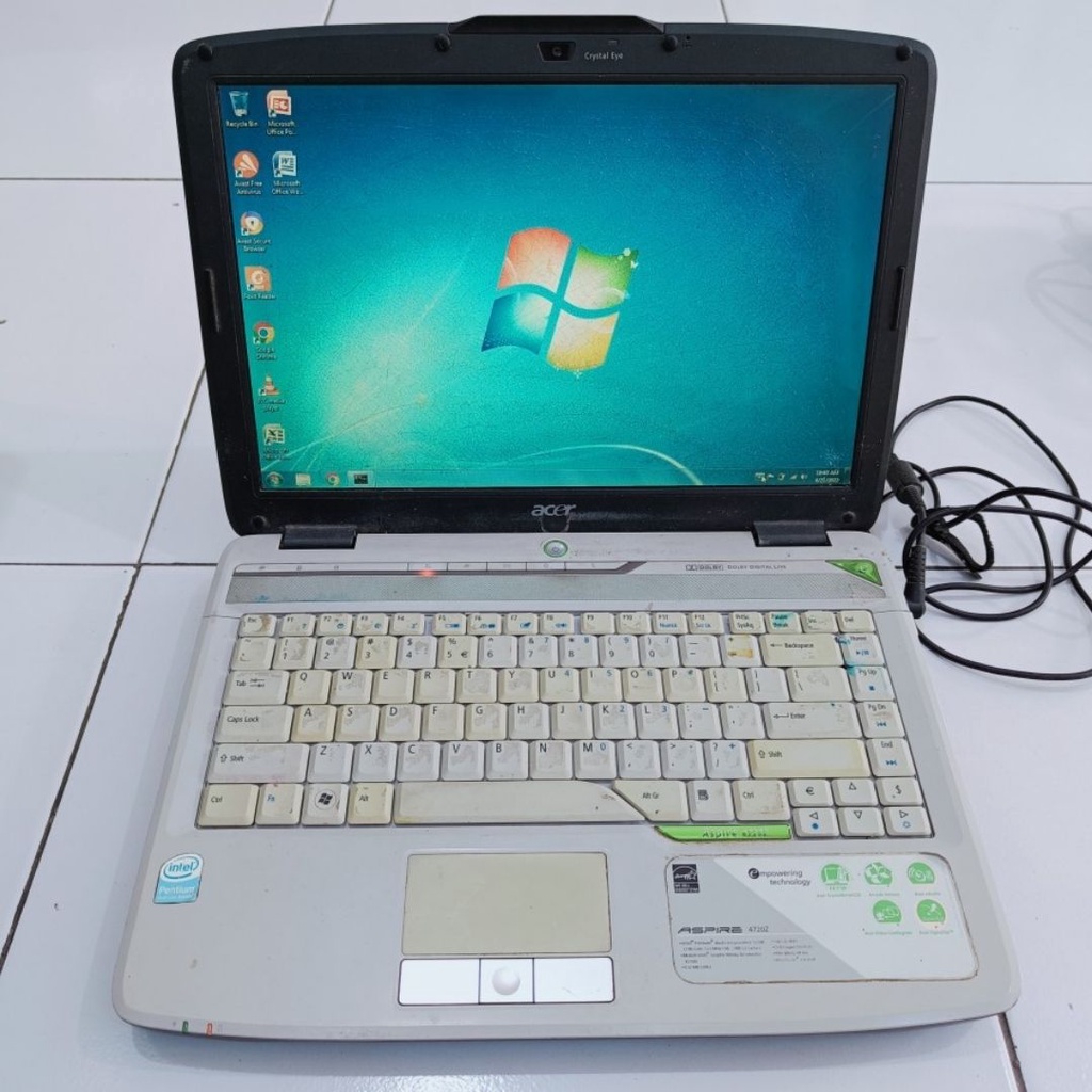 Laptop Acer 4720z Intel RAM 2GB 320GB Notebook 14 Seken Second Bekas
