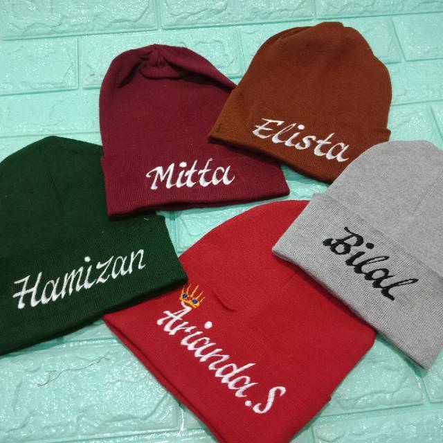 Costum beani hat