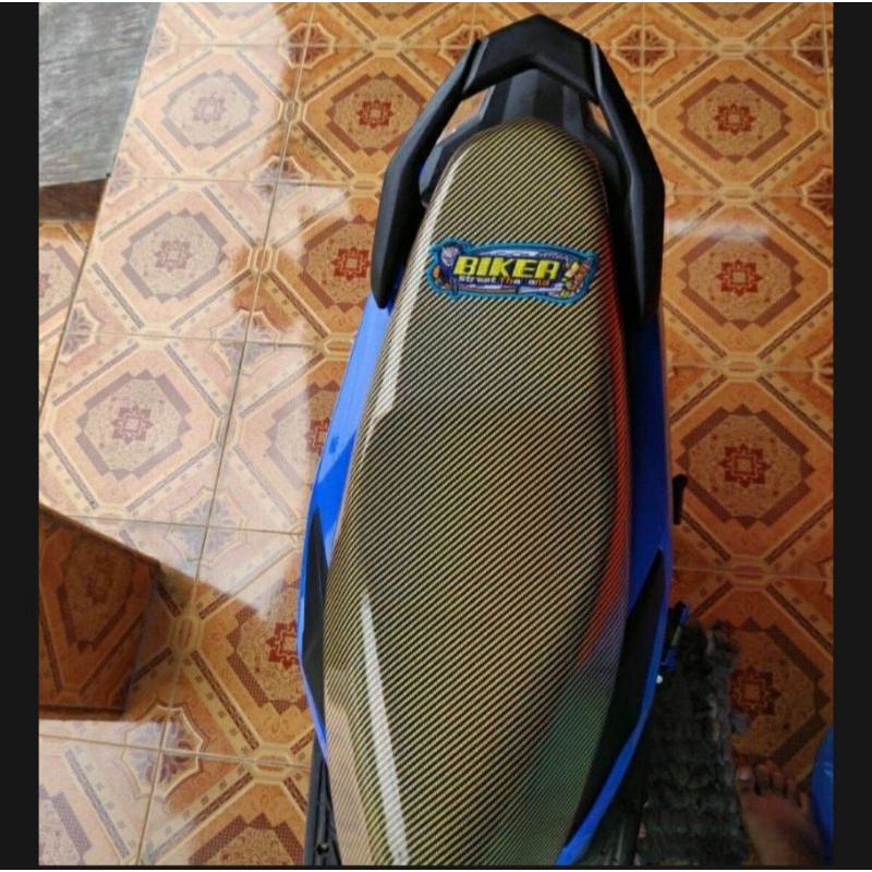 kulit sarung jok motor karbon biker thailand bordir