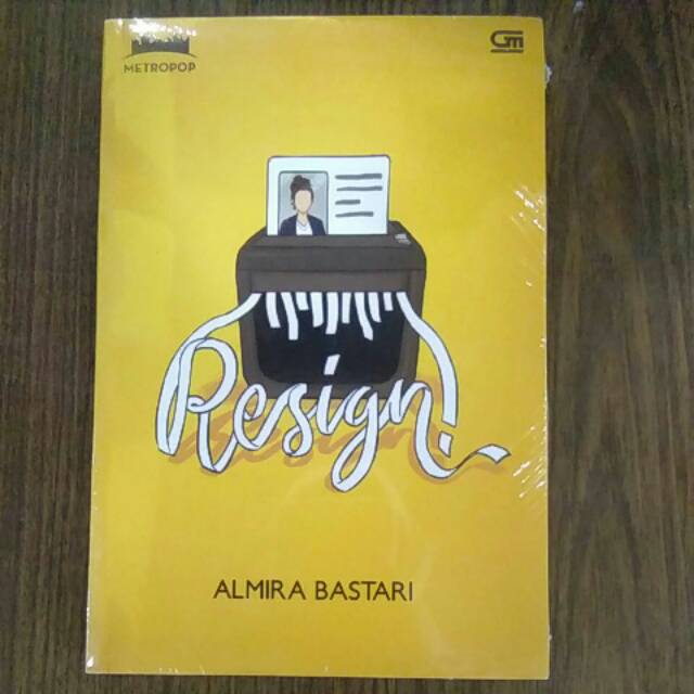 Original Resign _ Almira Bastari