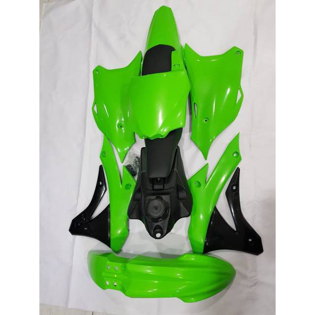 BODY SET KX 85 THAILAND MODEL ORIGINAL BAHAN PLASTIK