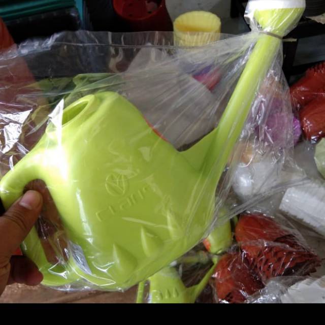 Alat siraman bunga//Teko siraman bunga