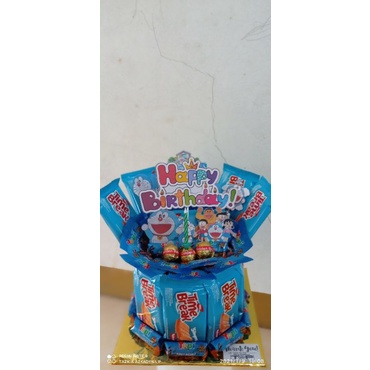 

Buket,bouqet, buqet, snack cake roll money karakter Doraemon, BTS, Frozen, Astronot, Helo Kitty
