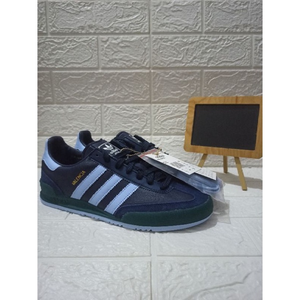 Adidas Valencia