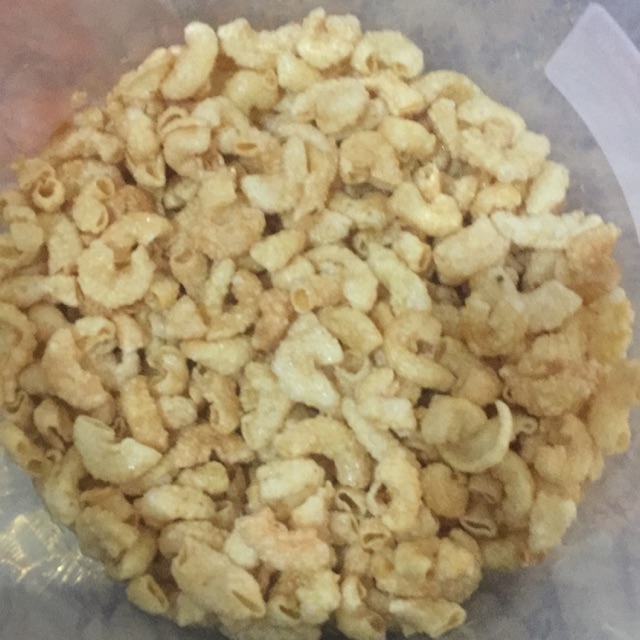 

Makaroni daun jeruk Makaros