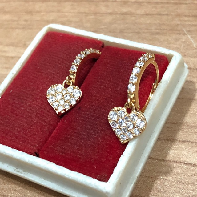 Anting jepit bulat hati emas kuning