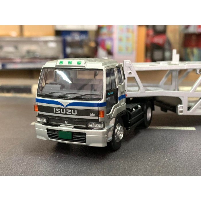 LV-N225b Isuzu 810EX Car Transporter Antico Tomica Limited Vintage Neo