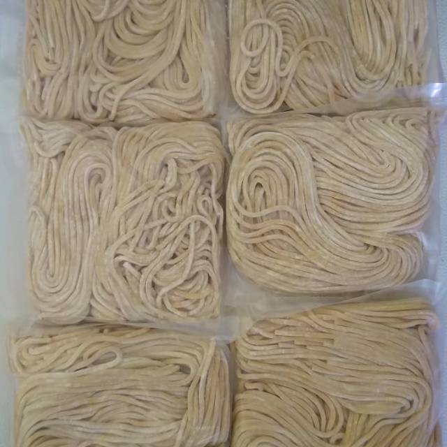 

Mie Ramen Halal / Mie Ramen mentah / Mie Ramen Satuan