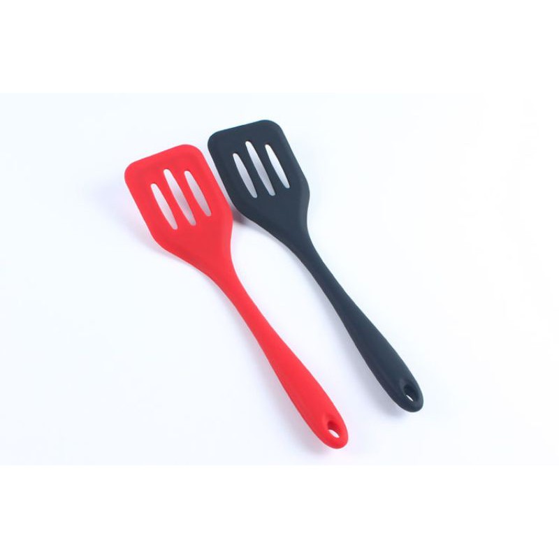 Midi silicone slotted turner 26cm / sodet bolong tahan panas