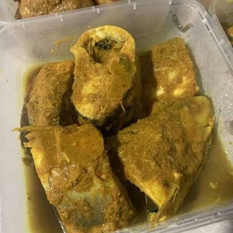 

Ikan Bandeng ungkep bumbu kuning per 500 gram
