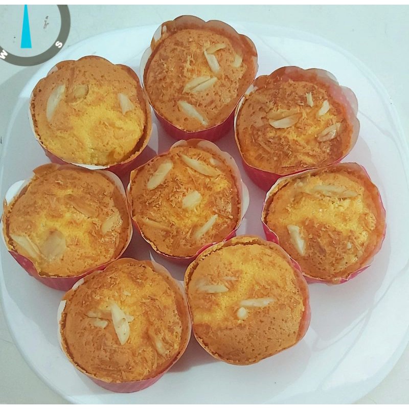 

SHERRY CAKE BOLU HONGKONG KEJU KENARI PREORDER HOMEMADE KUE KERING UMKM CAKE PO RESEP BUNDA