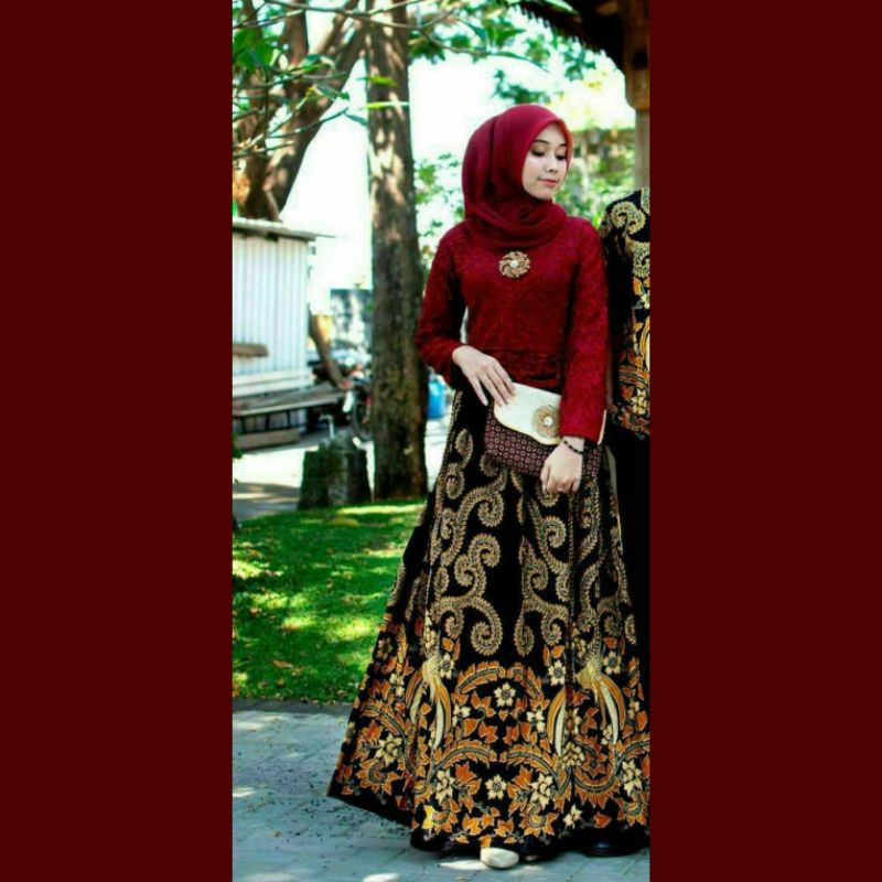 BRUKAT PADIMAS Couple Keluarga Terbaru Motif kekinian Batik Modern Exclusive sarimbit seragam 77654-Brukat saja merah