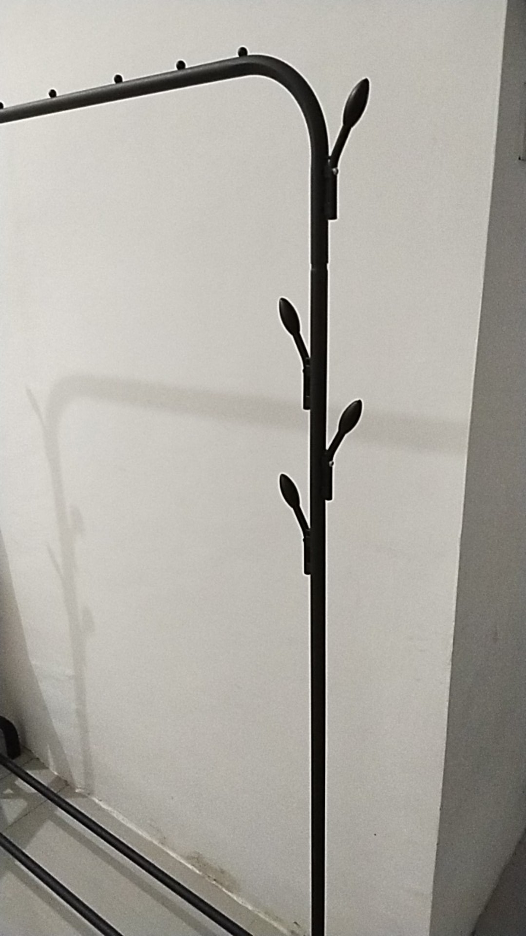 Rak Gantungan Baju Besi Cantolan Stand Hanger Single Jemuran Portable Serbaguna