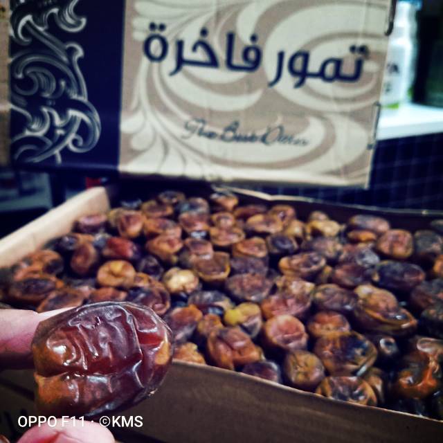 

Kurma importttttoimportttttom
