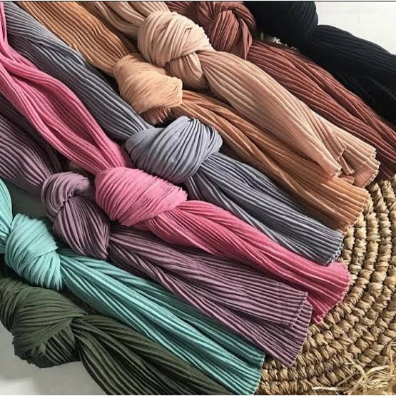 KERUDUNG PASHMINA PLISKET / PASHMINA PLISKET MURAH / PASHMINA PLISKET KEKINIAN / PASHMINA CERUTI