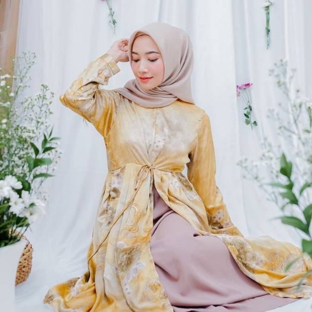 Kamila Two Tone Motif by BBC Collection