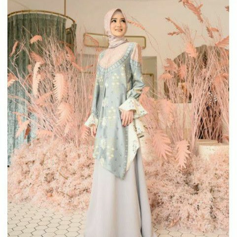 PL Preloved Rafflesia Blouse Size M by Wearing KLAMBY