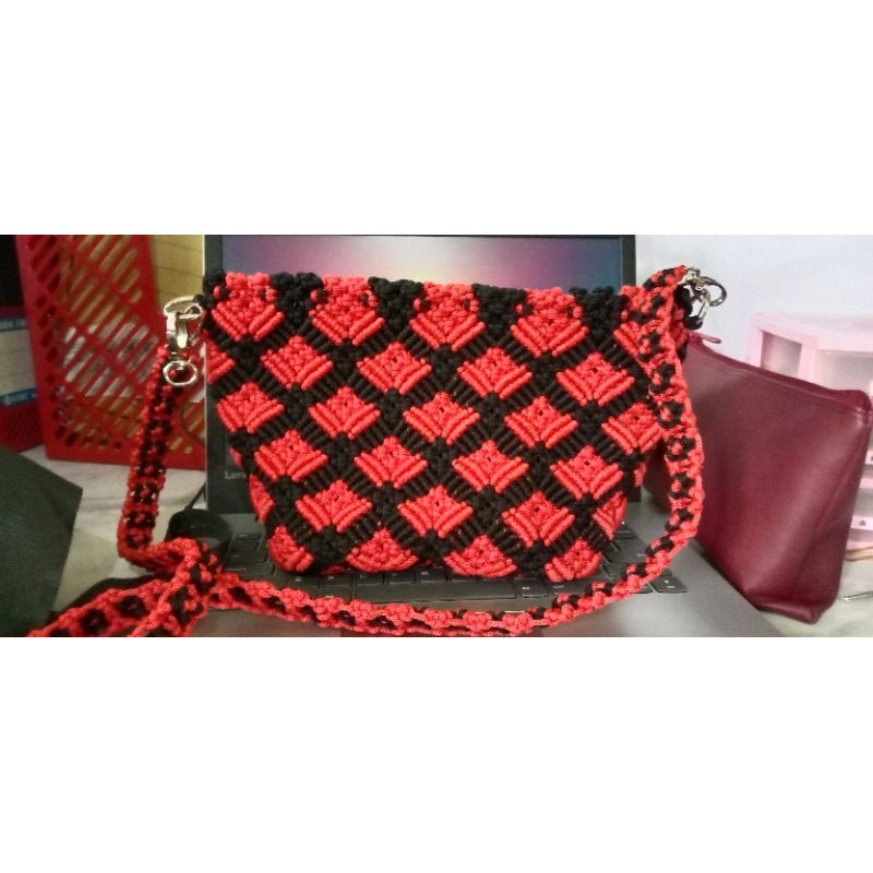 Tas Anyam TaliKur