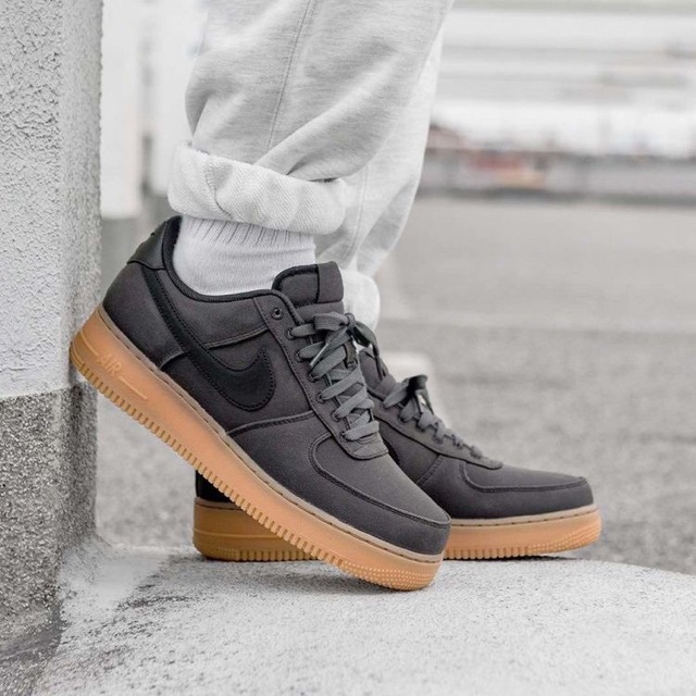 Nike Air Force 1 Low 07 Lv8 Grey Black 