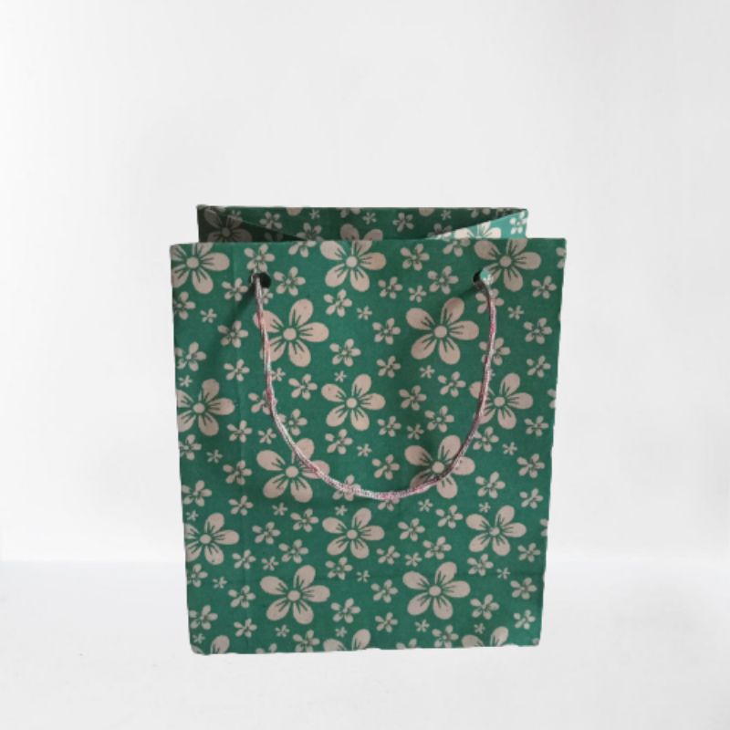 PAPERBAG MOTIF BUNGA  KARDUS DONAT