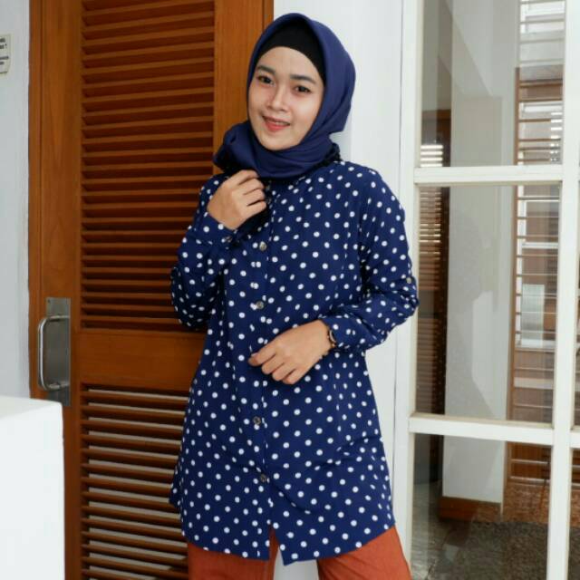 Kemeja Wanita Motif Polkadot NIinete