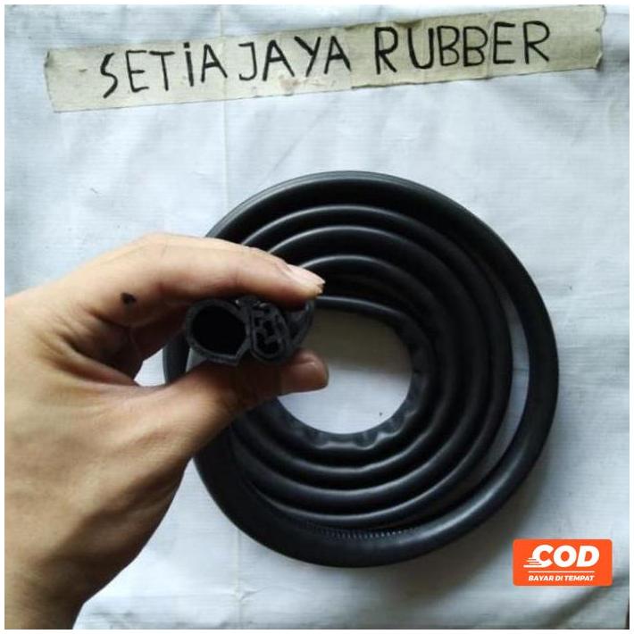 Karet Pintu Mobil Timor Kode 045