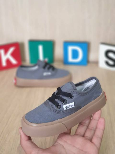 SEPATU VANS ANAK LAKI LAKI DAN SEPATU ANAK PEREMPUAN AUTHENTICK SOL KARET GUM PREMIUM