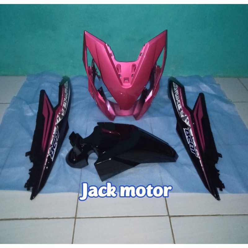 cover bodi halus motor honda beat iss warna pink hitam thn 2016/2019