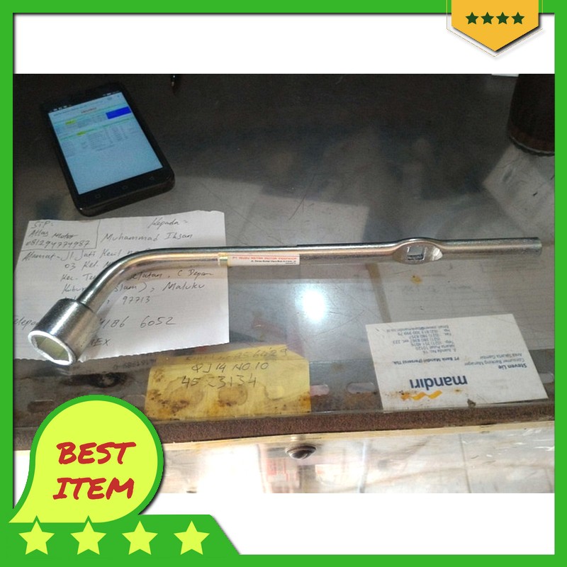 kunci roda dan handle putaran gagang dongkrak isuzu panther original ori asli sparepart mobil murah