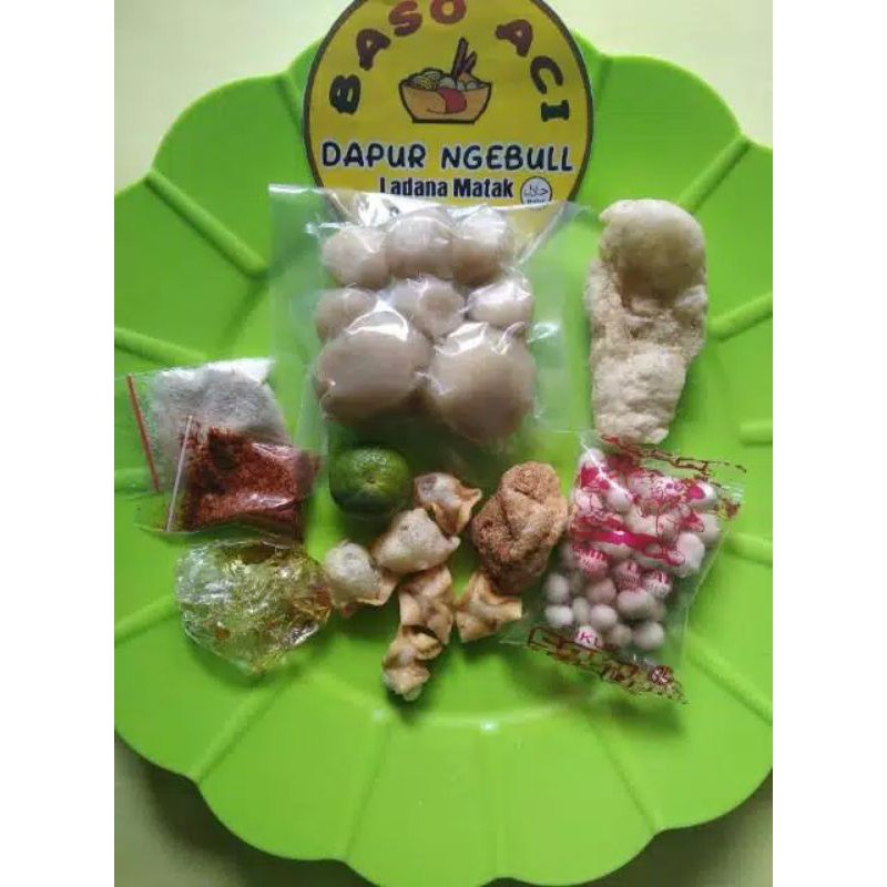 

baso aci ayam pedas dan ayam original