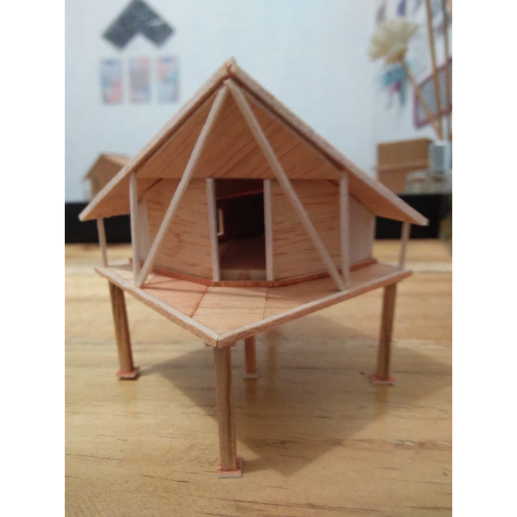 Miniatur Rumah Panggung / Kayu Kerucut