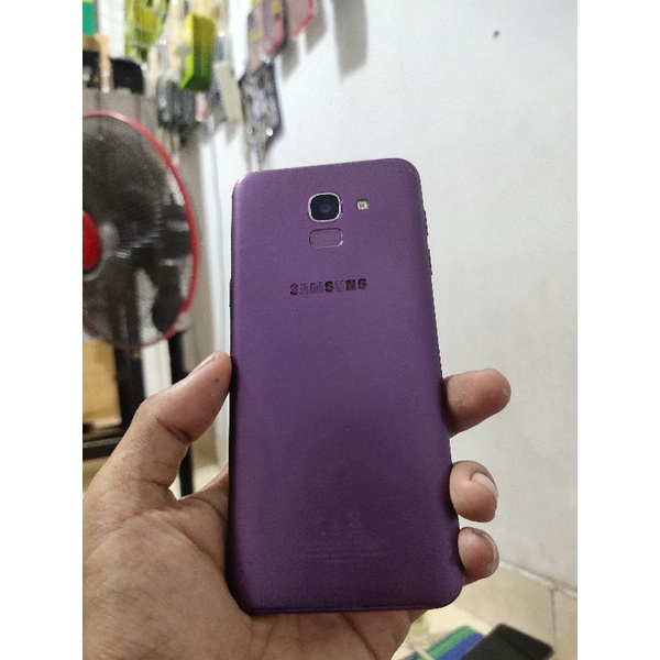 J6 minus lcd