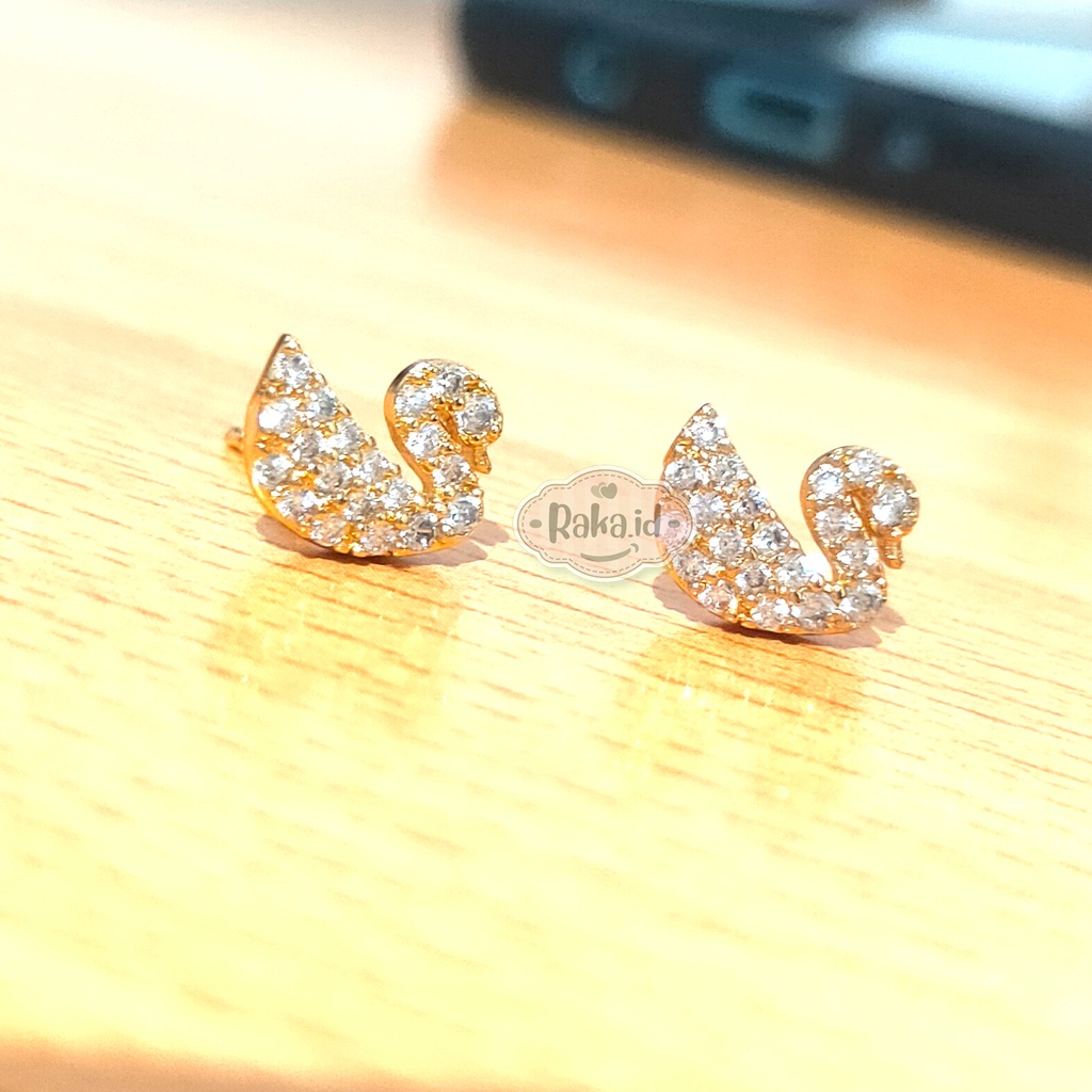 Anting Stud / Tusuk Angsa Perhiasan Aksesoris Wanita Lapis Emas 18k 789