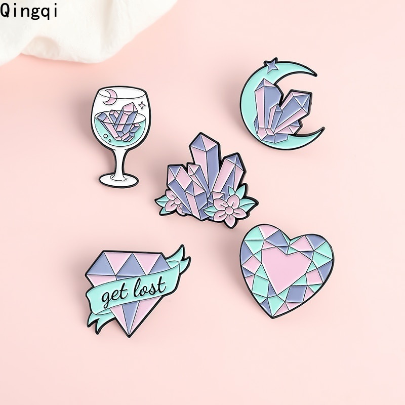 Bros Pin Kristal Bentuk Bulan Hati Goblet Warna Pink Untuk Hadiah