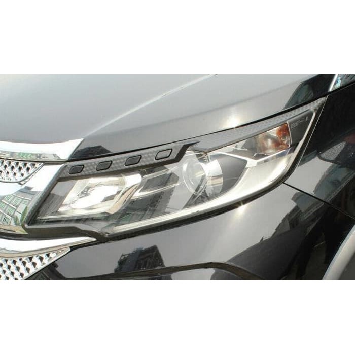 GARNISH GARNIS LIST LAMPU DEPAN HITAM MOTIV CARBON HONDA BRV