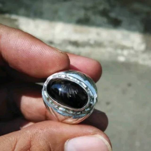 Cincin Batu Bulu Macan Asli Lumajang langka dan susah dicari