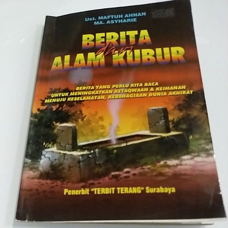 buku  berita dari alam kubur