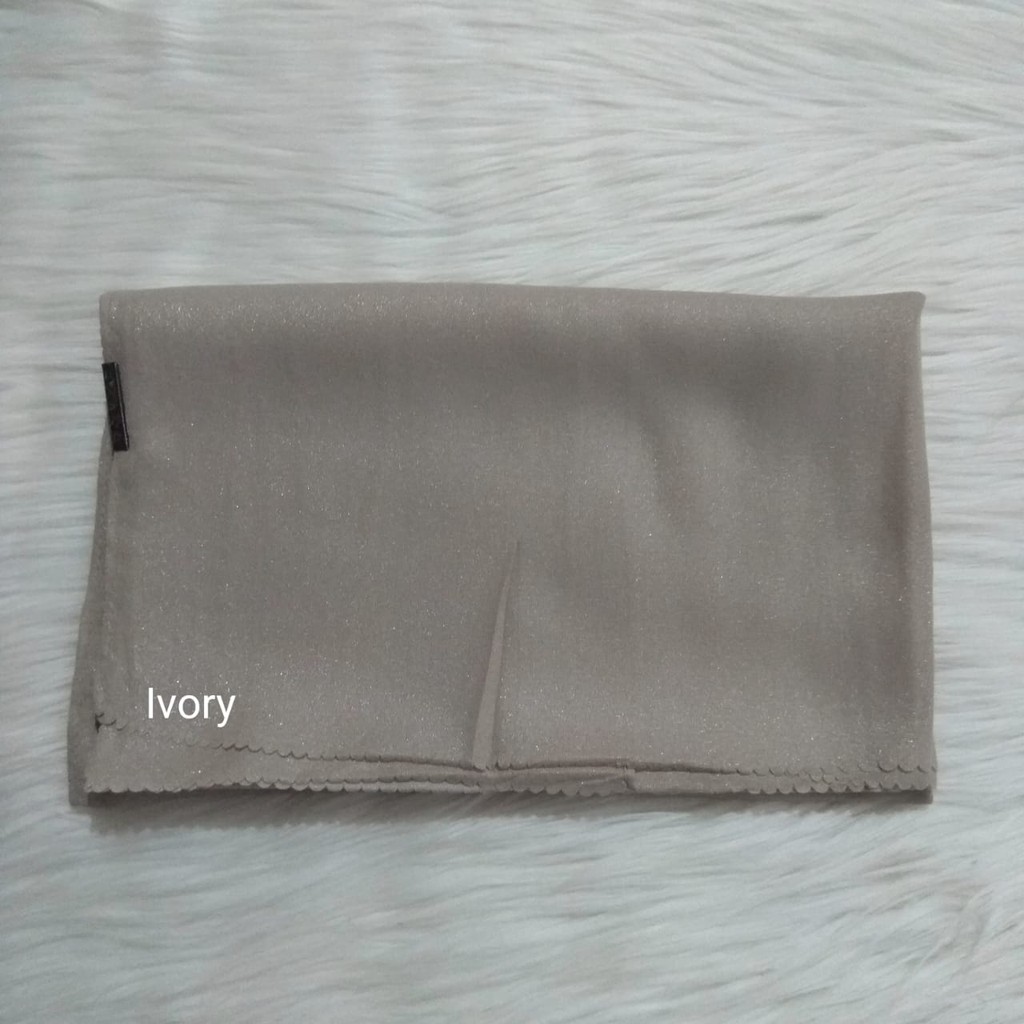 Termurah PASHMINA Nur Shinar LC Azara / PASMINA Glowing Nur Shinar lc/ PASMINA sinar lc-Ivory