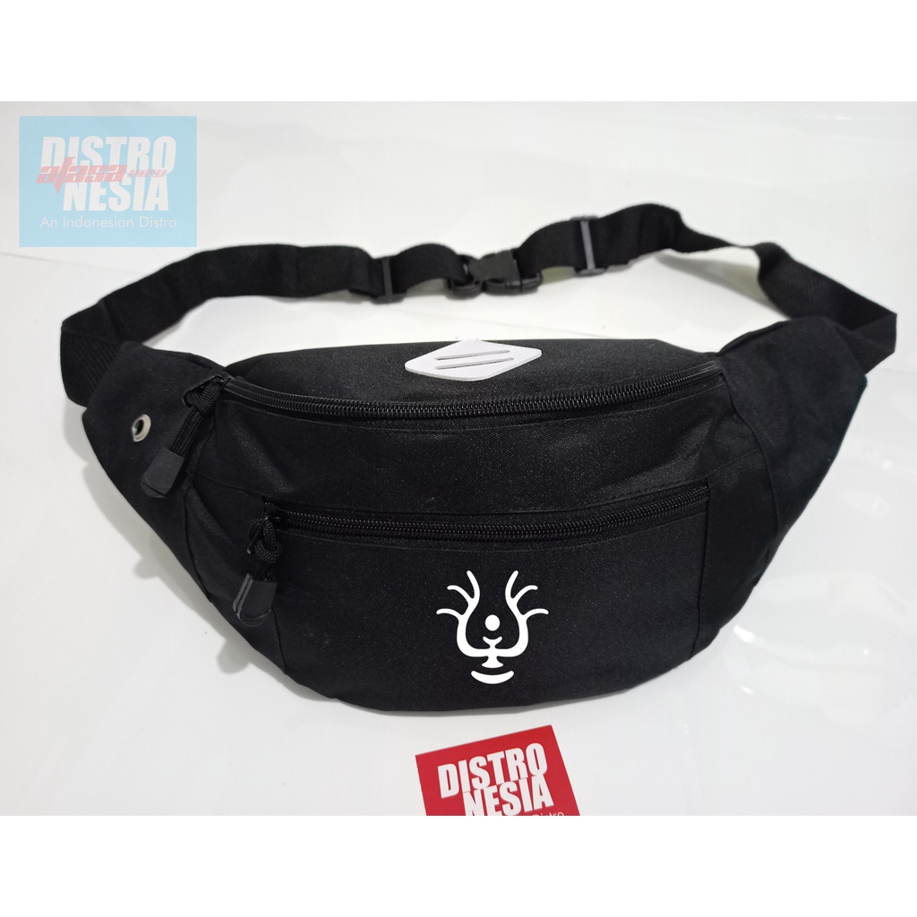 TAS SELEMPANG WAISTBAG ANIME CASTLE IN THE SKY , TS PINGGANG CASTLE IN THE SKY SLINGBAG PRIA