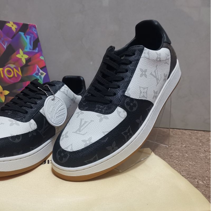 sepatu lv sneaker pria mirror quality shoes lou is vuitton men run away new top P1SHOES