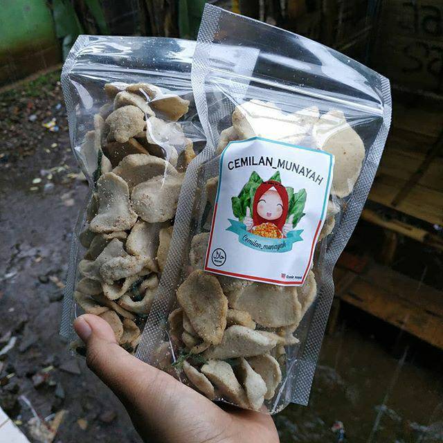 

KRIPIK BASRENG /KERIPIK BASRENG ASIN HARUM DAUN JERUk