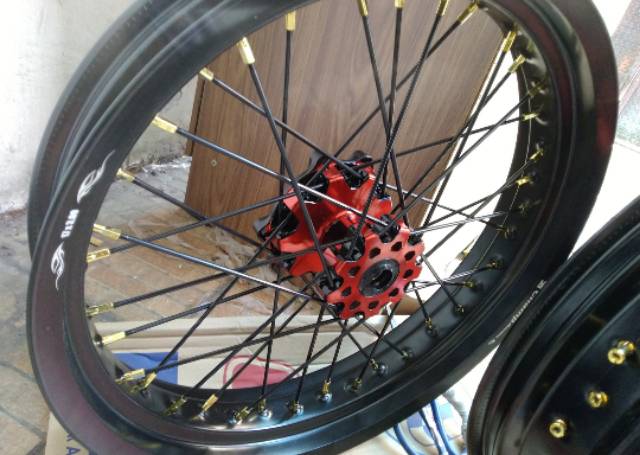 Velg Crf 150l 300 350 17 Champ SNI Paket Komplit Tinggal Pasang Ke Motor Pelak Crf  Supermoto