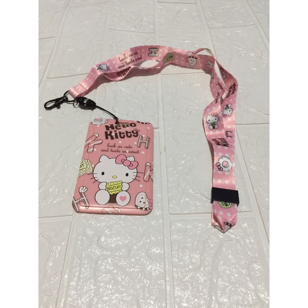 

name tag hello kitty